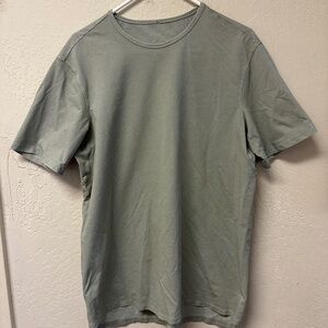 Lululemon tee shirt - size L